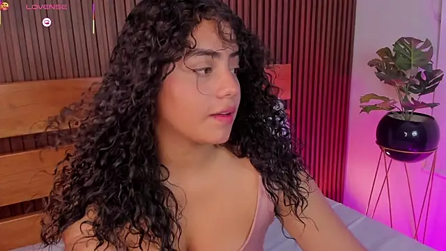 yaya23x online show from 8, 11, 2025