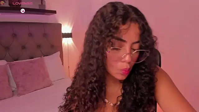 yaya23x online show from 16, 12, 2025