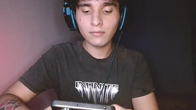 Charley quin online show from 23, 10, 2025