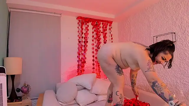 Snapshot of poisson_ivy chatting on 1, 3, 2025 poisson ivy online show from 1, 3, 2025