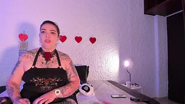 Snapshot of poisson_ivy chatting on 26, 9, 2025 poisson ivy online show from 26, 9, 2025