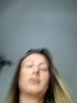 AudreyJoy online show from 2, 2, 2025