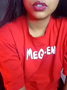 Snapshot of Sexy_Noorha chatting on 31, 12, 2024 Sexy Noorha online show from 31, 12, 2024