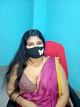 Snapshot of Hot-Angel_ chatting on 24, 12, 2024 Hot-Angel online show from 24, 12, 2024