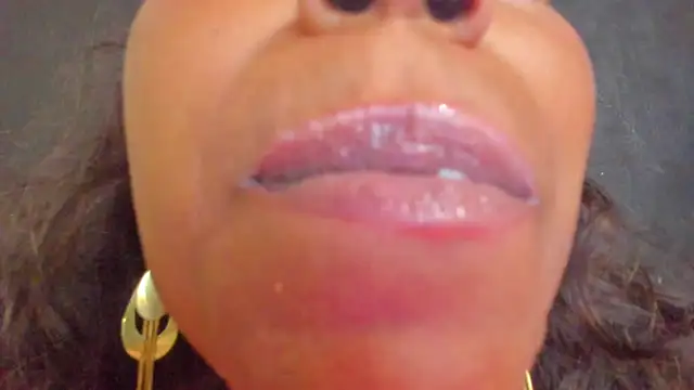 Snapshot of KamariaFyre chatting on 22, 3, 2025 KamariaFyre online show from 22, 3, 2025