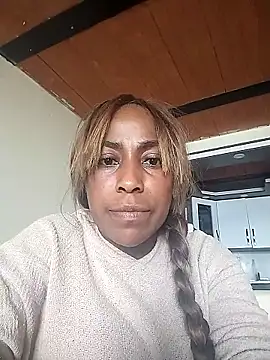 Snapshot of KamariaFyre chatting on 14, 1, 2026 KamariaFyre online show from 14, 1, 2026