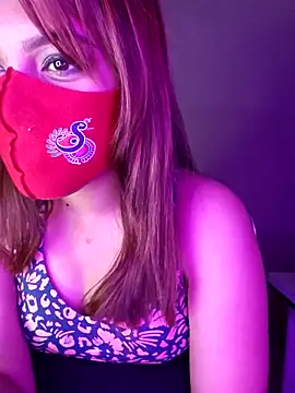 Snapshot of Olivia3 chatting on 8, 2, 2025 Olivia3 online show from 8, 2, 2025