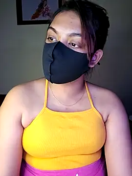 Snapshot of Olivia3 chatting on 30, 9, 2025 Olivia3 online show from 30, 9, 2025