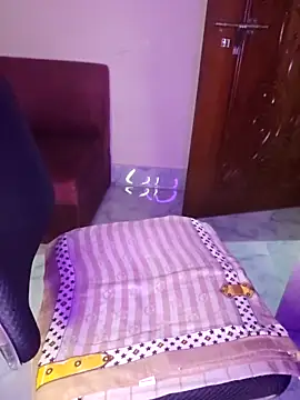 Snapshot of Olivia3 chatting on 20, 10, 2025 Olivia3 online show from 20, 10, 2025