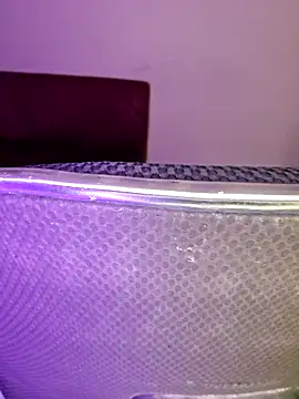 Snapshot of Olivia3 chatting on 25, 11, 2025 Olivia3 online show from 25, 11, 2025