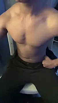 Snapshot of nick__yy chatting on 12, 11, 2025 nick yy online show from 12, 11, 2025