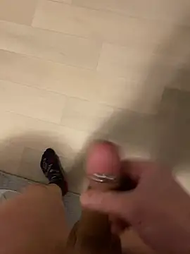 Snapshot of knudelboy2 chatting on 8, 2, 2025 knudelboy2 online show from 8, 2, 2025