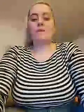 houy111111 online show from 9, 3, 2025