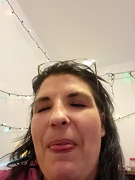 Neveah6 online show from 29, 12, 2024