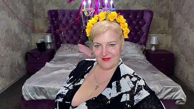 Sandra Snow online show from 14, 2, 2025