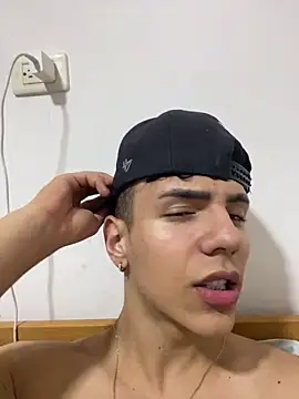 Flynn Riider online show from 20, 2, 2025