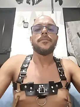 Snapshot of Charly_BC_Dirty chatting on 7, 2, 2025 Charly BC Dirty online show from 7, 2, 2025