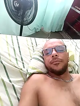 Snapshot of Charly_BC_Dirty chatting on 27, 11, 2025 Charly BC Dirty online show from 27, 11, 2025