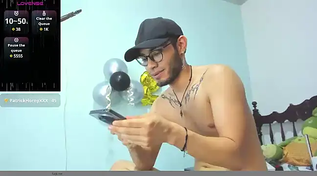 Snapshot of alexdesire chatting on 16, 12, 2024 alexdesire online show from 16, 12, 2024