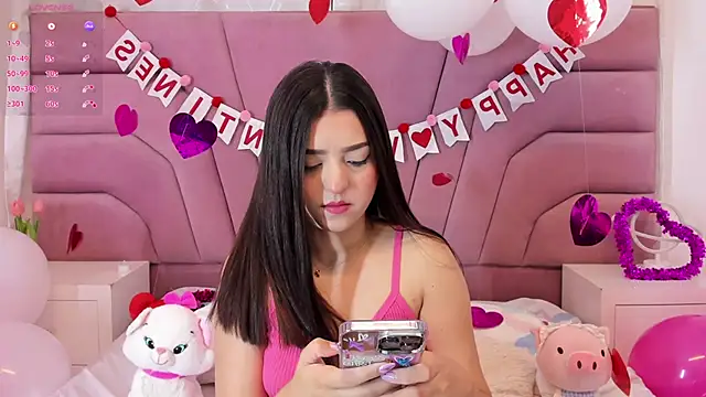 Snapshot of zoewillian chatting on 15, 2, 2025 zoewillian online show from 15, 2, 2025