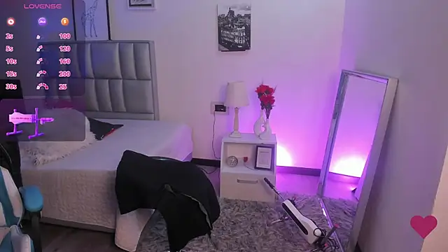 Aurora Hotson online show from 19, 2, 2025