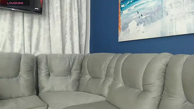  Natassia Dreams online show from 24, 1, 2025