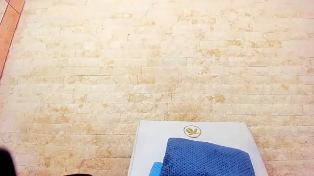 Snapshot of mia_roldan_ chatting on 10, 1, 2026 mia roldan online show from 10, 1, 2026