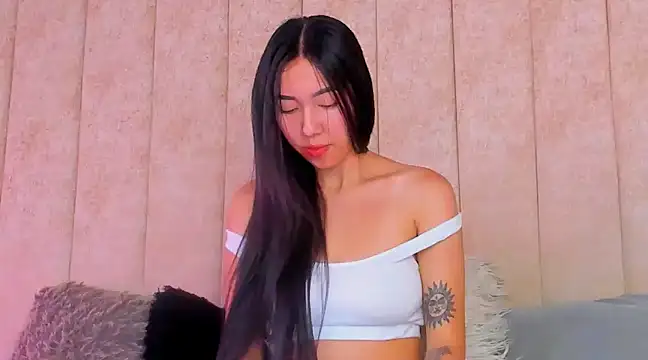 Snapshot of Rosse_Emily chatting on 19, 1, 2025 Rosse Emily online show from 19, 1, 2025