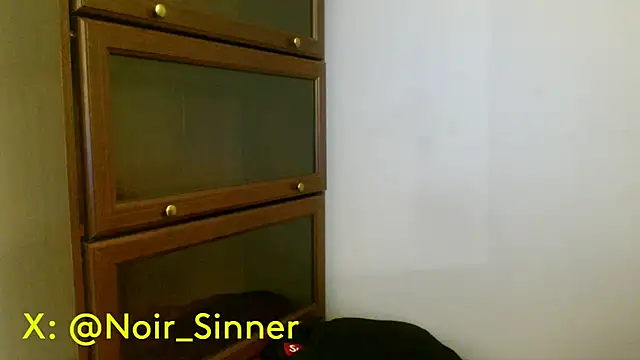 Snapshot of sinnernoir chatting on 28, 4, 2026 sinnernoir online show from 28, 4, 2026