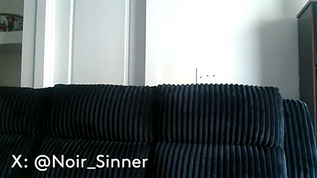 Snapshot of sinnernoir chatting on 2, 6, 2026 sinnernoir online show from 2, 6, 2026