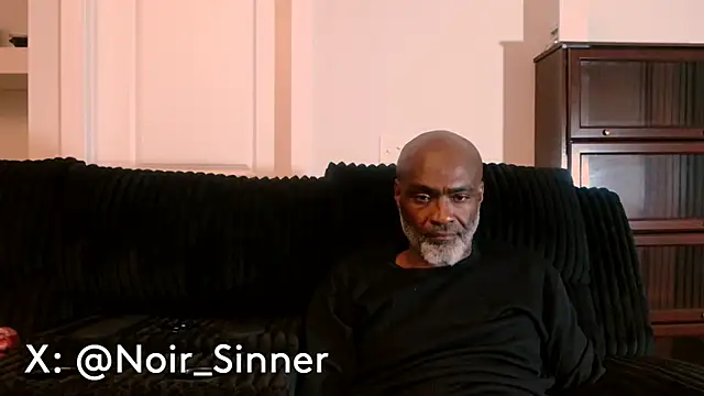 Snapshot of sinnernoir chatting on 21, 6, 2026 sinnernoir online show from 21, 6, 2026