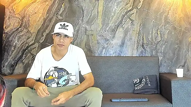 Duodreamhot online show from 16, 12, 2024