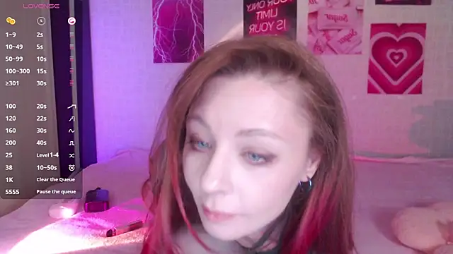 Snapshot of Lessy_Lasska chatting on 2, 12, 2025 Lessy Lasska online show from 2, 12, 2025