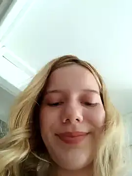 Snapshot of NicoleCut chatting on 14, 1, 2025 NicoleCut online show from 14, 1, 2025