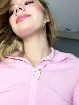 Snapshot of NicoleCut chatting on 12, 2, 2025 NicoleCut online show from 12, 2, 2025