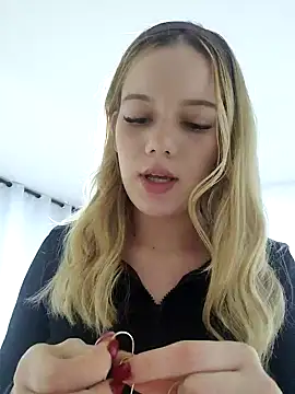 Snapshot of NicoleCut chatting on 17, 2, 2025 NicoleCut online show from 17, 2, 2025