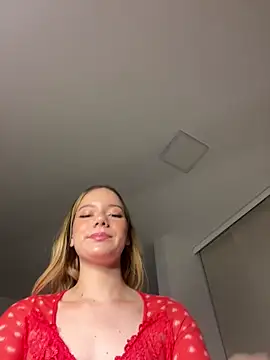 Snapshot of NicoleCut chatting on 2, 10, 2025 NicoleCut online show from 2, 10, 2025
