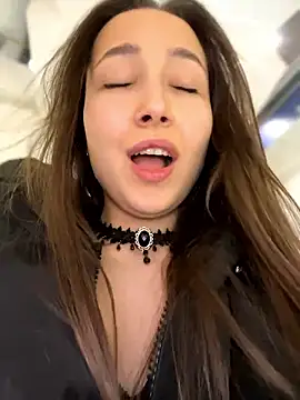 VelvetVixenI online show from 8, 1, 2026