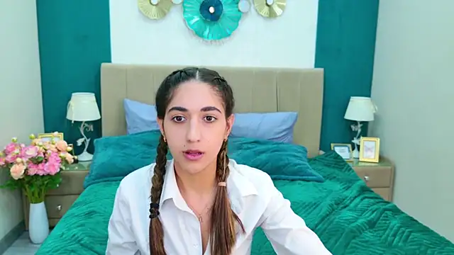 Teresa Stane online show from 28, 1, 2025