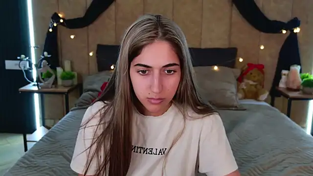 Teresa Stane online show from 21, 2, 2025