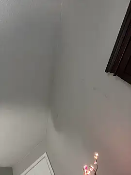 1prettygem online show from 12, 1, 2025