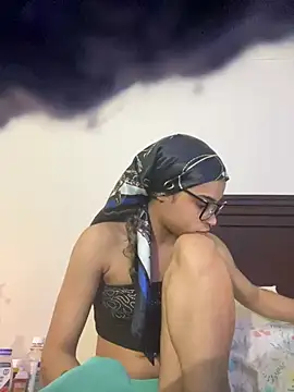 1prettygem online show from 14, 1, 2025