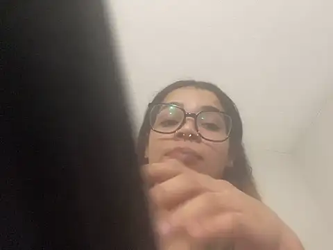 1prettygem online show from 27, 1, 2025