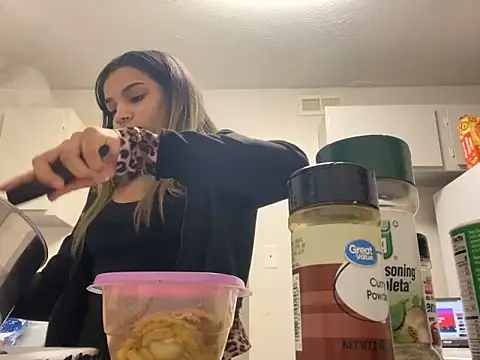 1prettygem online show from 28, 1, 2025