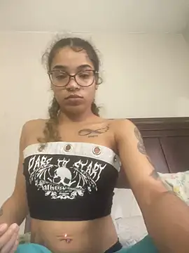 1prettygem online show from 6, 2, 2025