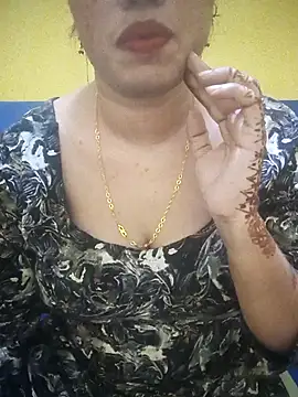 Snapshot of Haniya-143 chatting on 9, 9, 2025 Haniya-143 online show from 9, 9, 2025