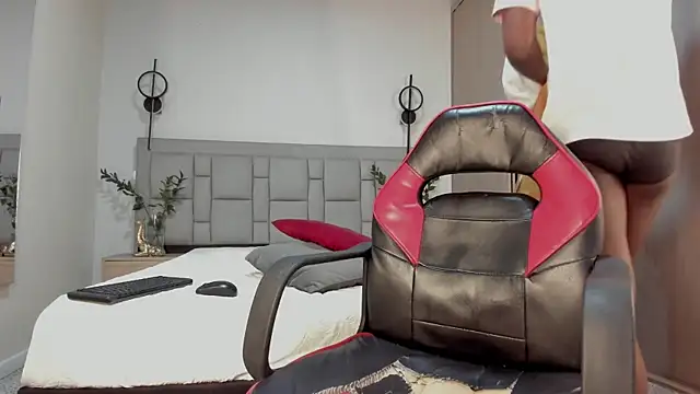 JEFFREY COTTOM online show from 14, 11, 2025