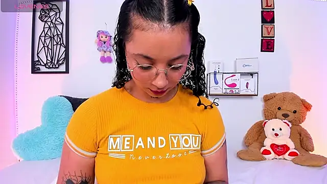 Mari Sweett online show from 18, 1, 2025