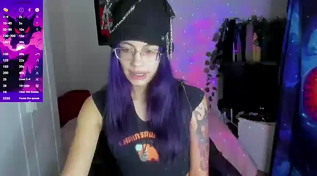 Snapshot of _sakae_ chatting on 7, 1, 2025  sakae  online show from 7, 1, 2025