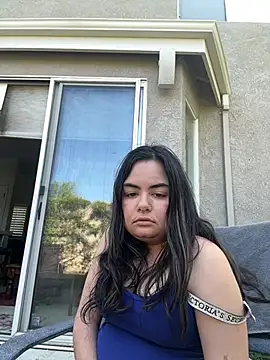 littlemissbabycakes online show from 15, 3, 2026